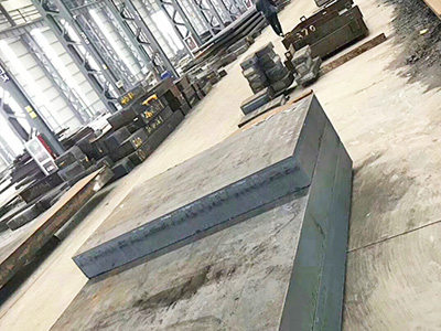 鋼板割方、分條