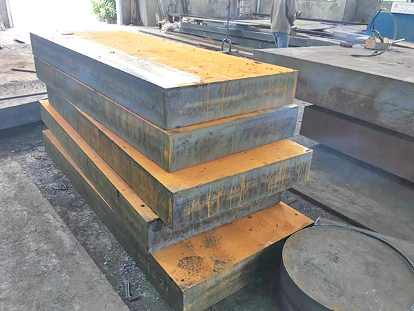 	鋼板割方、分條